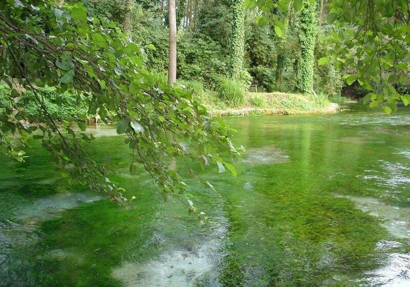 Edra Palace Hotel & Ristorante