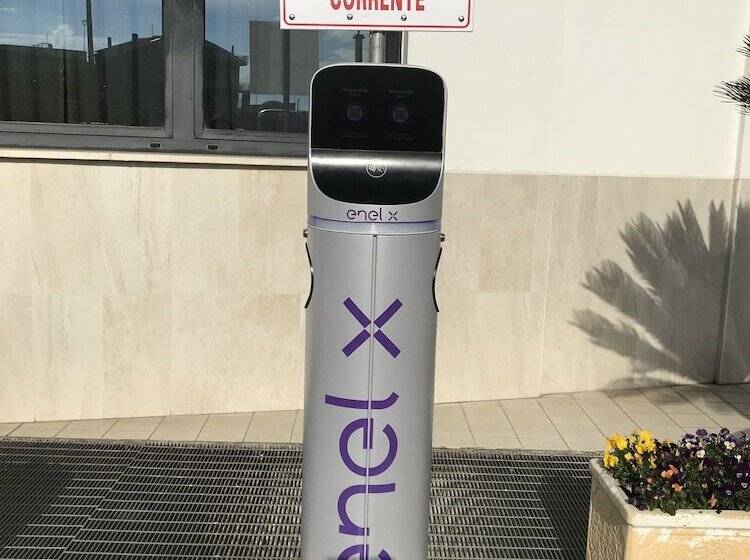 Edra Palace Hotel & Ristorante