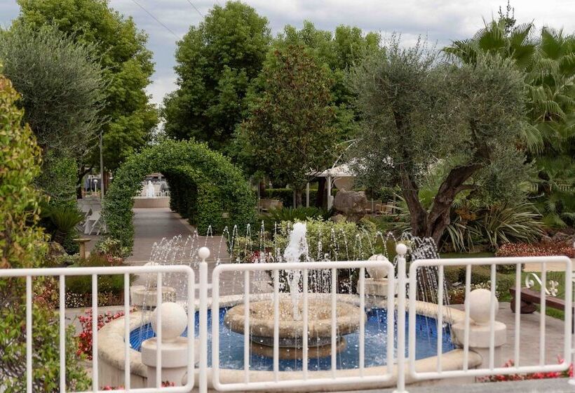 Edra Palace Hotel & Ristorante