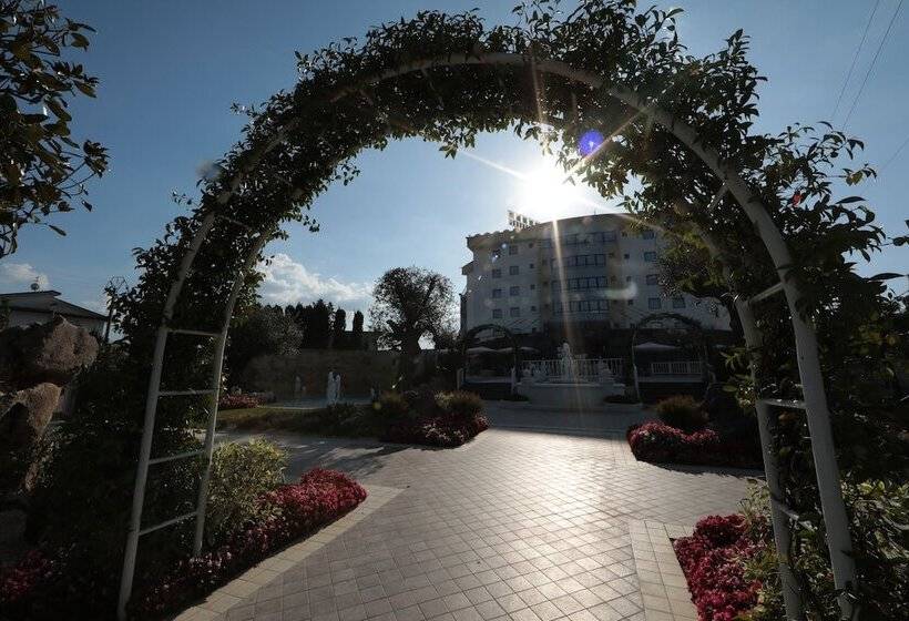 Edra Palace Hotel & Ristorante