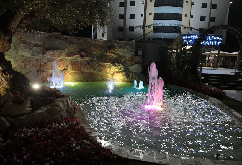 Edra Palace Hotel & Ristorante