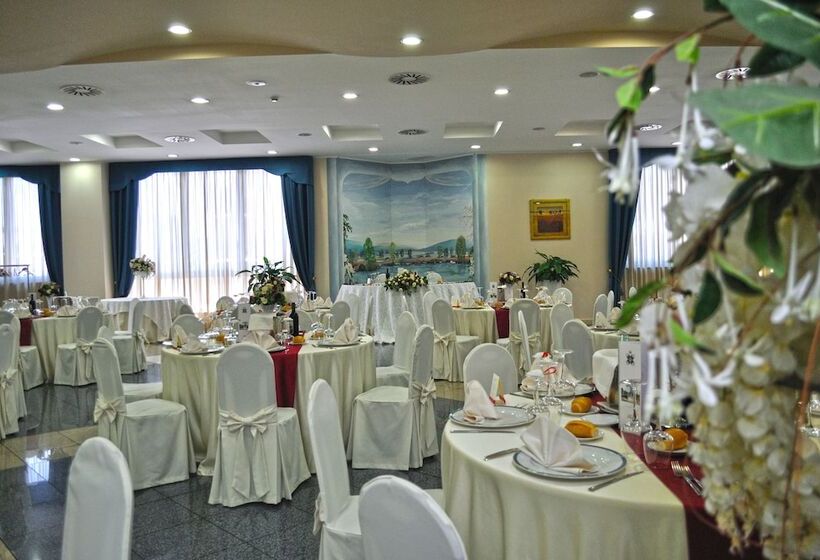 Edra Palace Hotel & Ristorante
