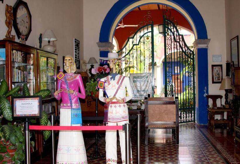 Отель Hacienda Flamingos