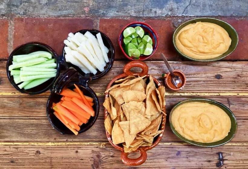 בית מלון כפרי Hacienda Santa Barbara Casa Malinche