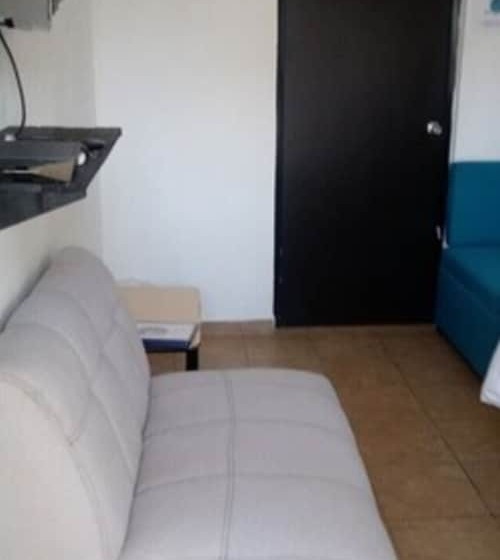 ホテル Hospedaje Parras