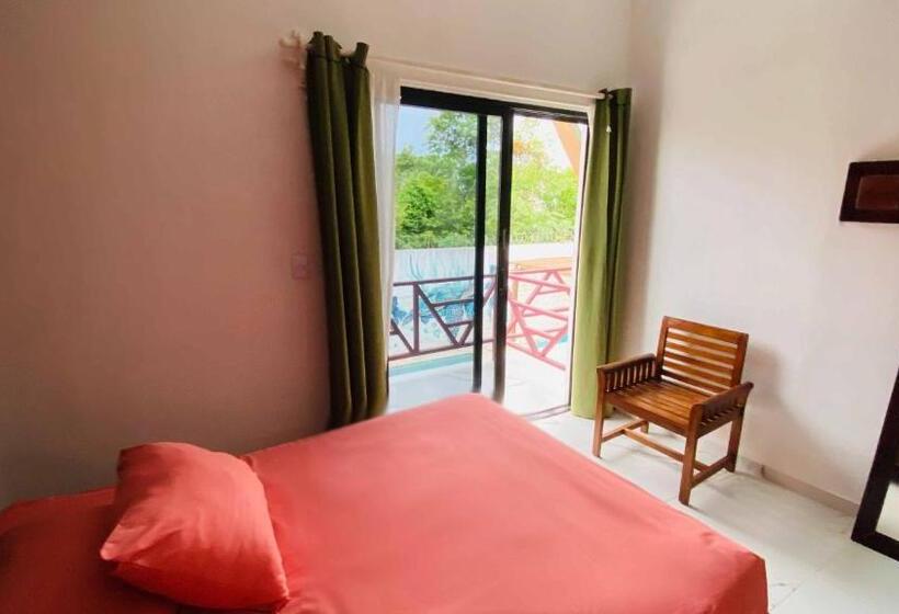 בית מלון כפרי Howlita Tulum   Adult Only