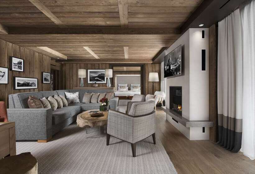 בית מלון כפרי Hôtel Barrière Les Neiges Courchevel