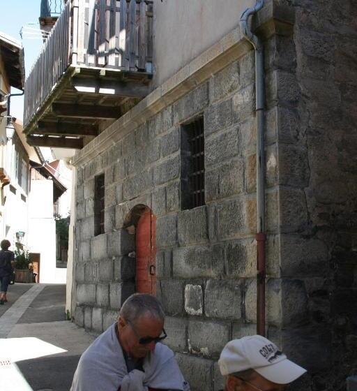 בית מלון כפרי Hôtel Saint Jean