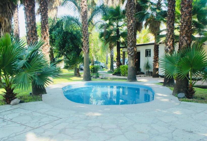 ホテル Jardín Cerritos Xochitepec