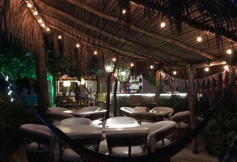 酒店 Junto Al Rio Bungalows & Suites