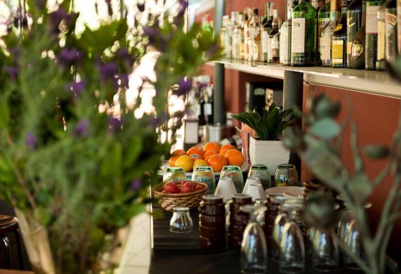 هتل L Aixart Aiguablava