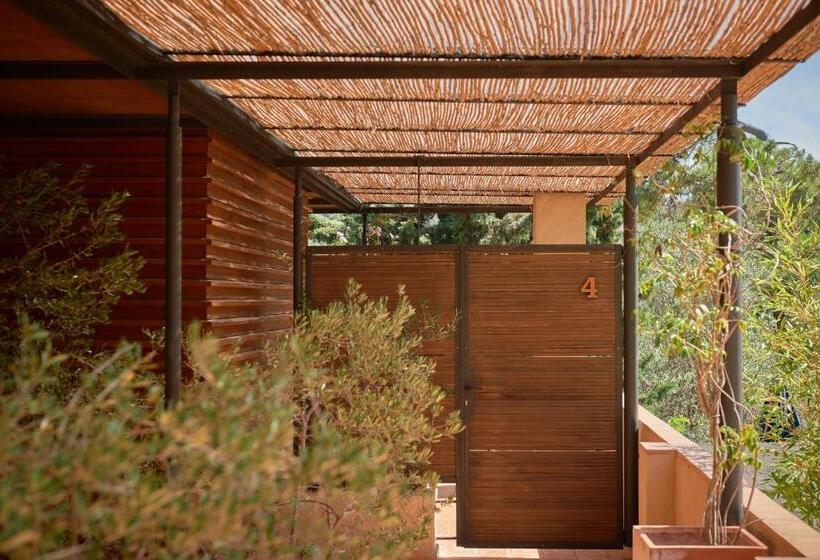 هتل L Aixart Aiguablava