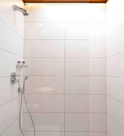 هتل L Aixart Aiguablava