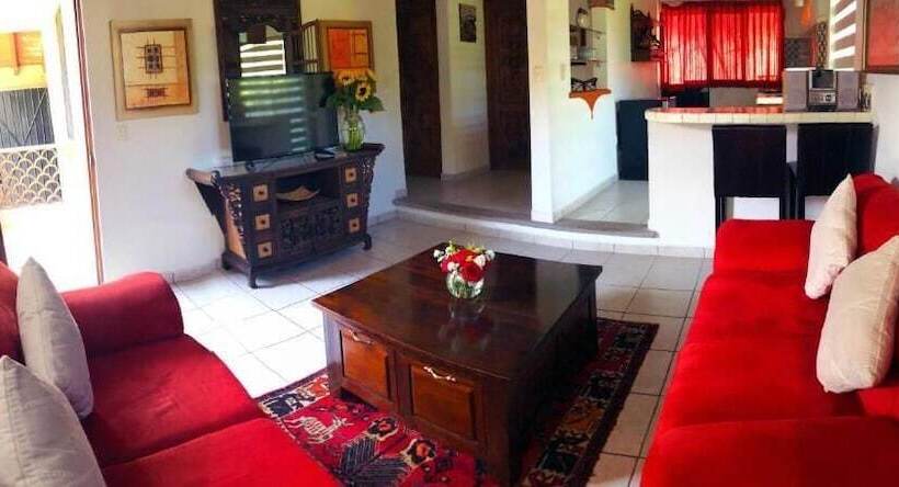 ホテル La Buena Vibra Retreat And Spa