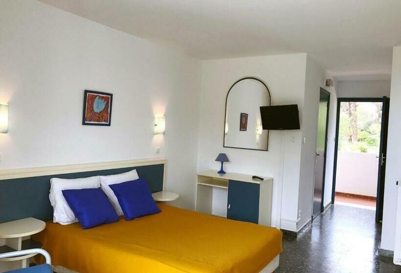 Отель La Parata