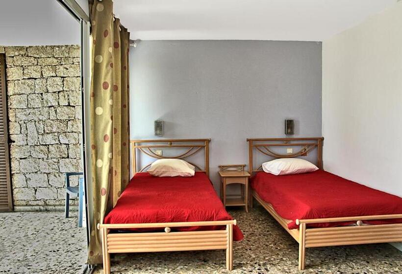 Отель La Parata