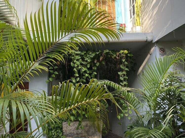 Отель La Piazzetta