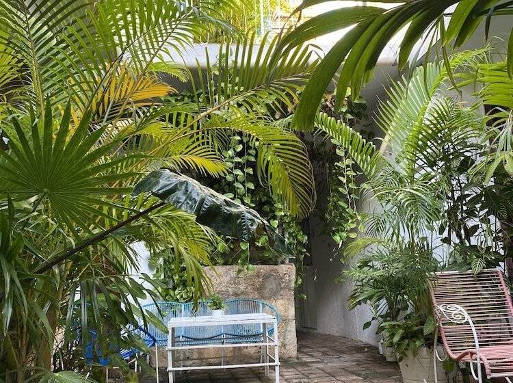 Отель La Piazzetta