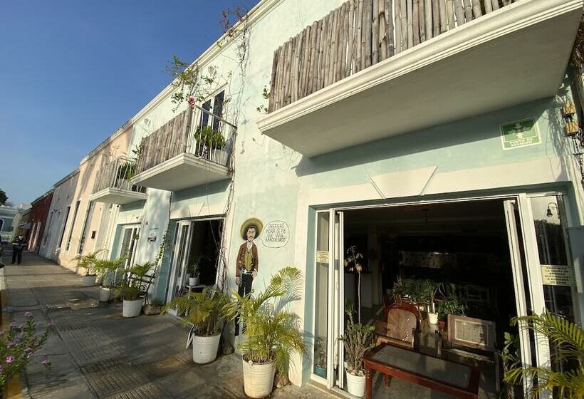 Отель La Piazzetta