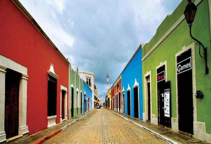 هتل Lopez Campeche