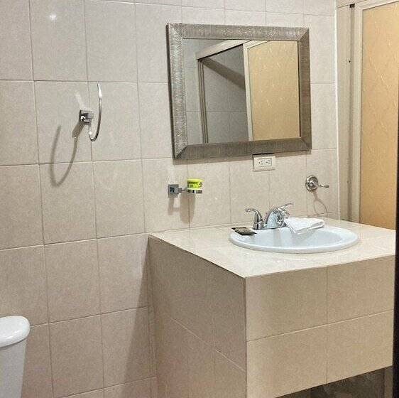 ホテル Mansión Serrano