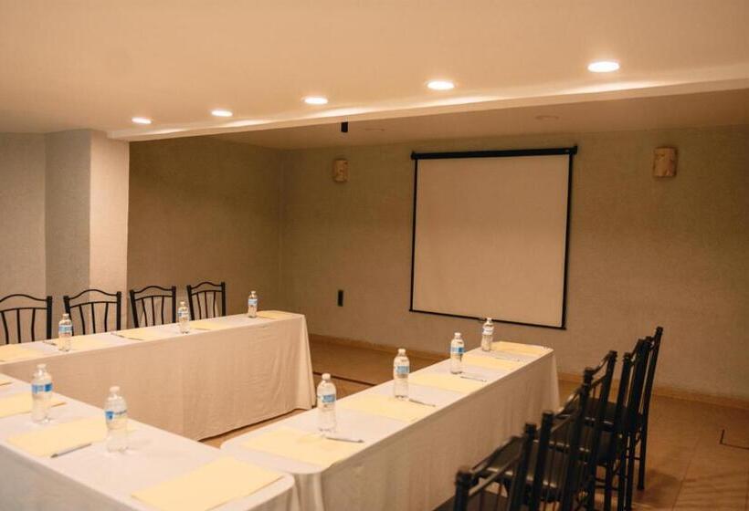 فندق Mesón De La Chinantla