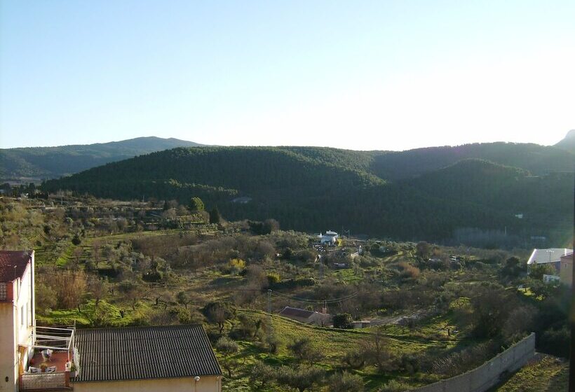 בית מלון כפרי Mesón El Castillo