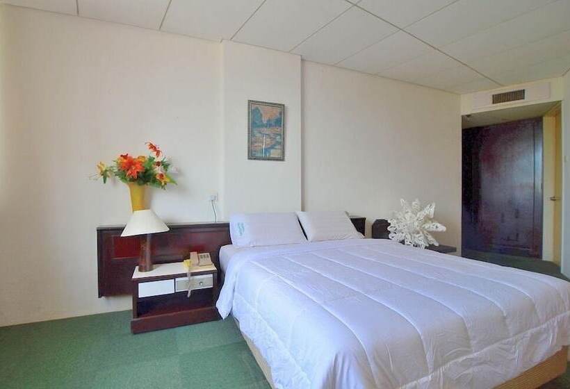 בית מלון כפרי Oriental