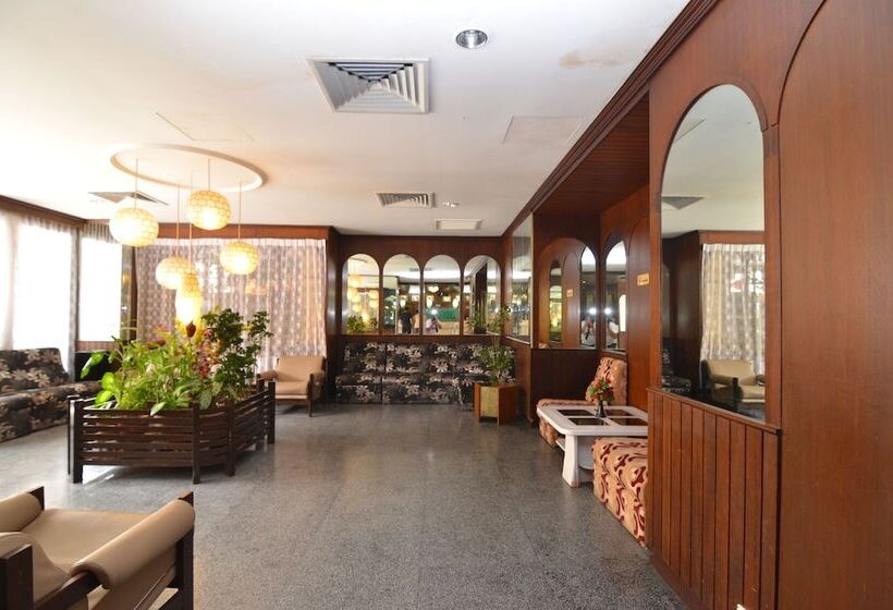 בית מלון כפרי Oriental