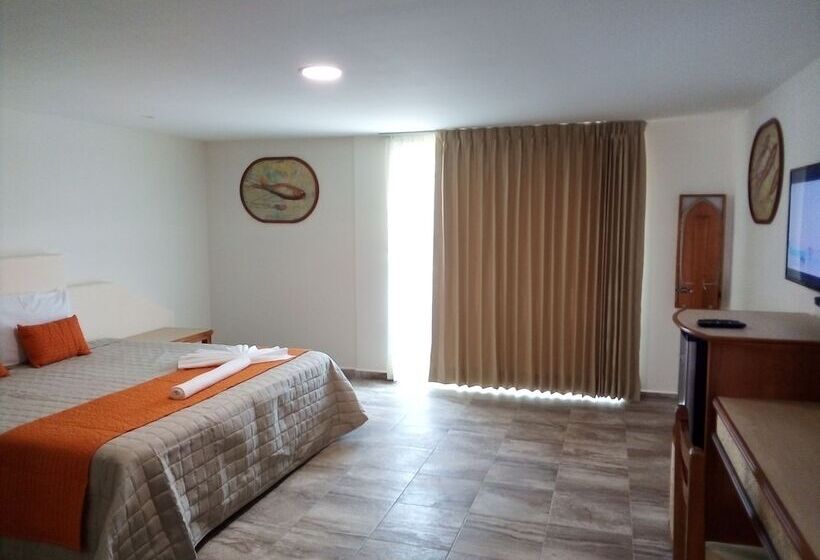 هتل Palapa Palace