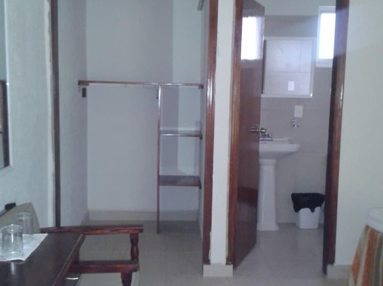 Отель Playa Azul