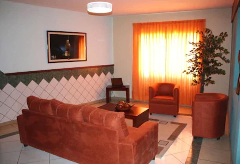 فندق Plaza Rubio