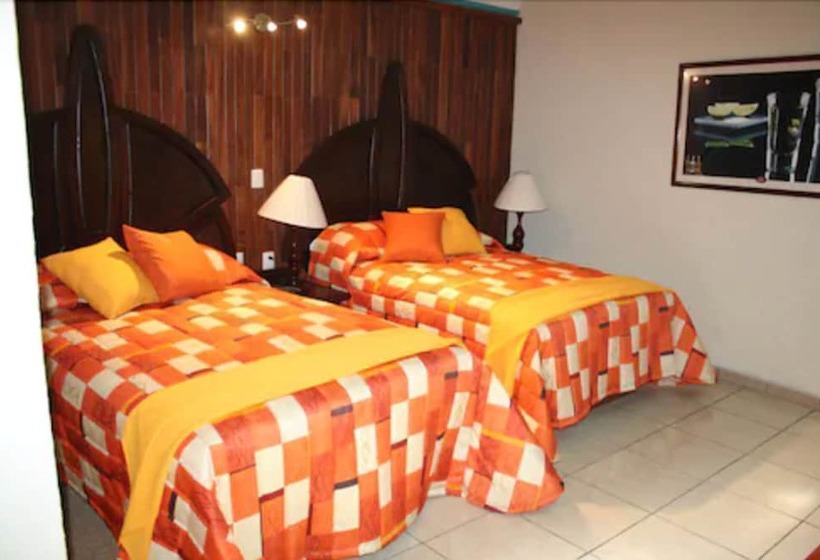 فندق Plaza Rubio