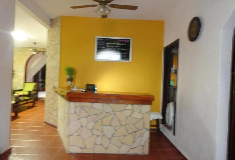 בית מלון כפרי Posada Aguila Real