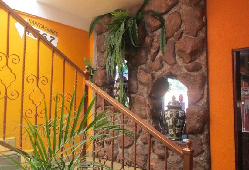 فندق Posada Arny