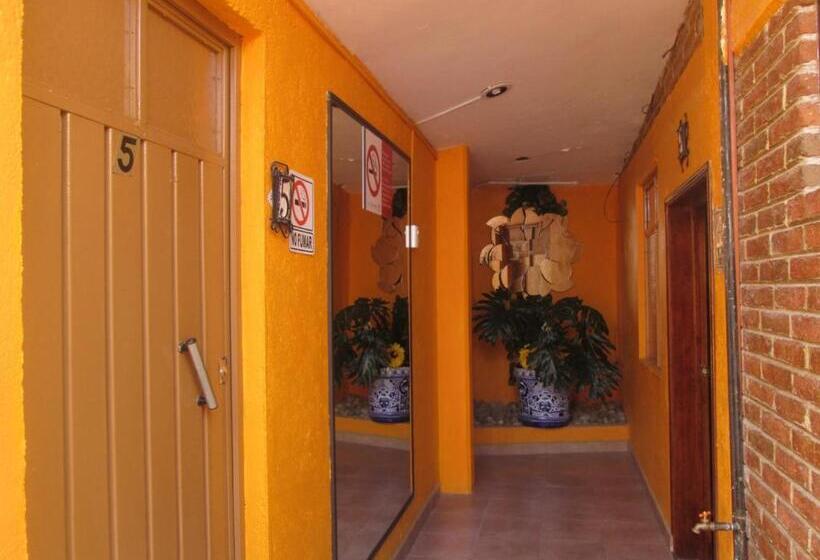 فندق Posada Arny