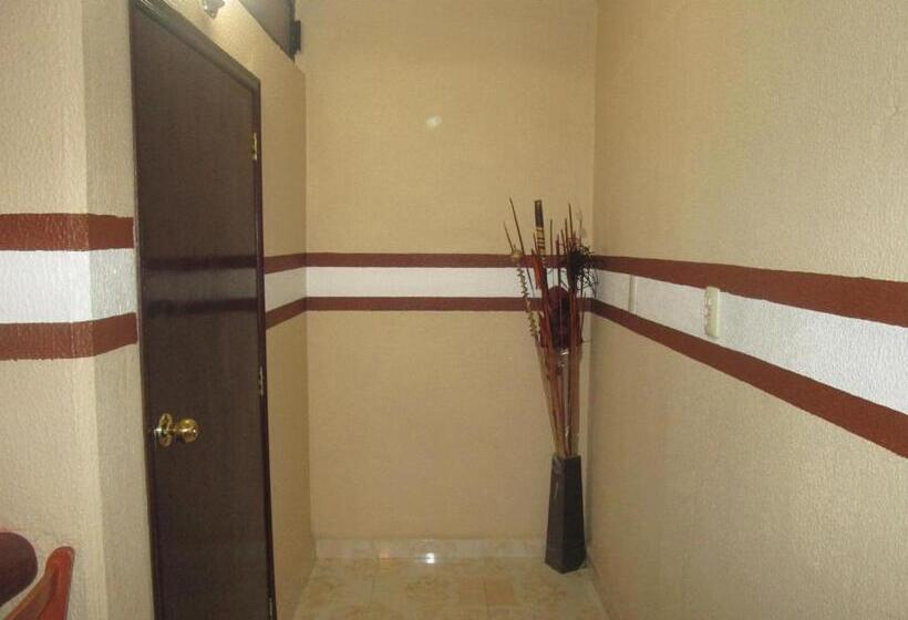 فندق Posada Arny