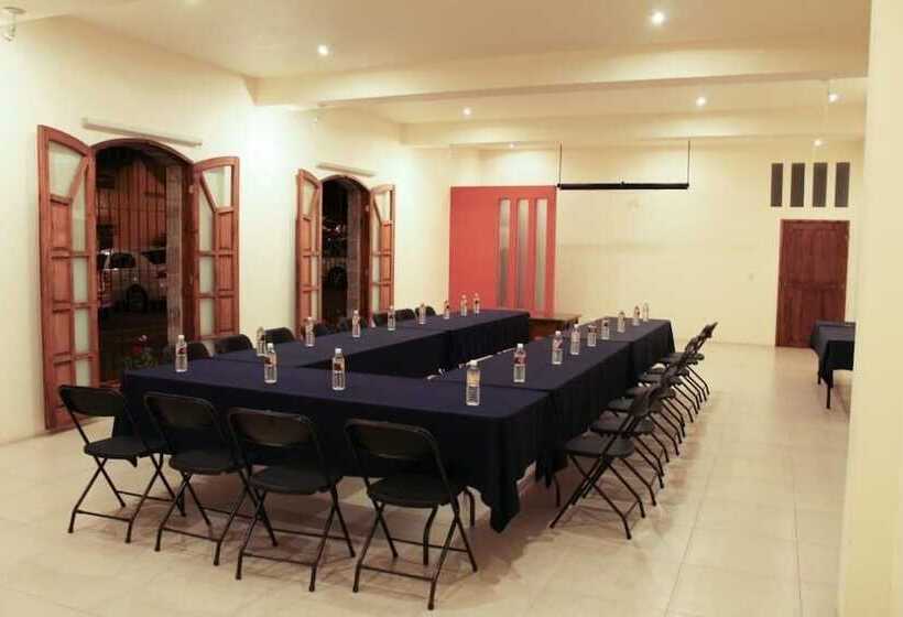 هتل Posada Don Ramon