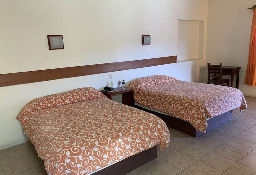 호텔 Posada Don Ramon