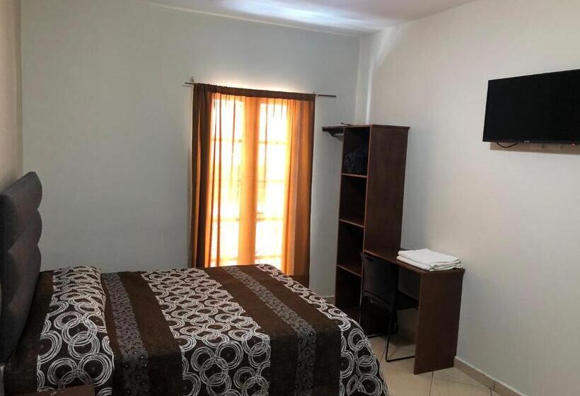 Отель Posada Ruiseñor