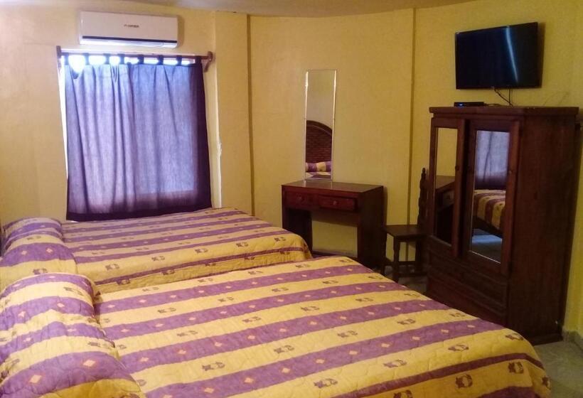 ホテル Quinta San Juan