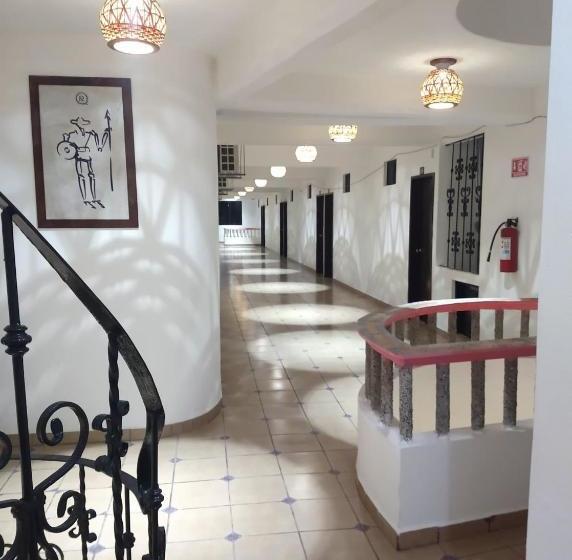 هتل Real Del Quijote A Sólo 50 Metros De La Playa