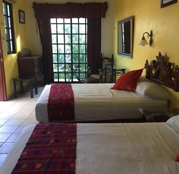 ホテル San Miguel Arcangel