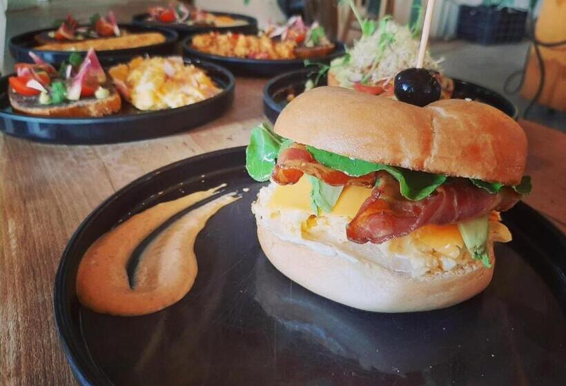 בית מלון כפרי Selina Sayulita