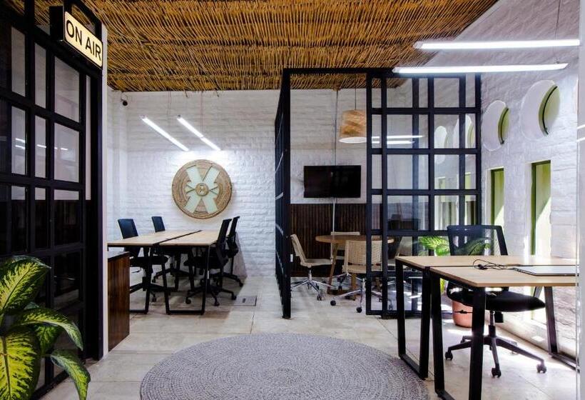 בית מלון כפרי Selina Sayulita