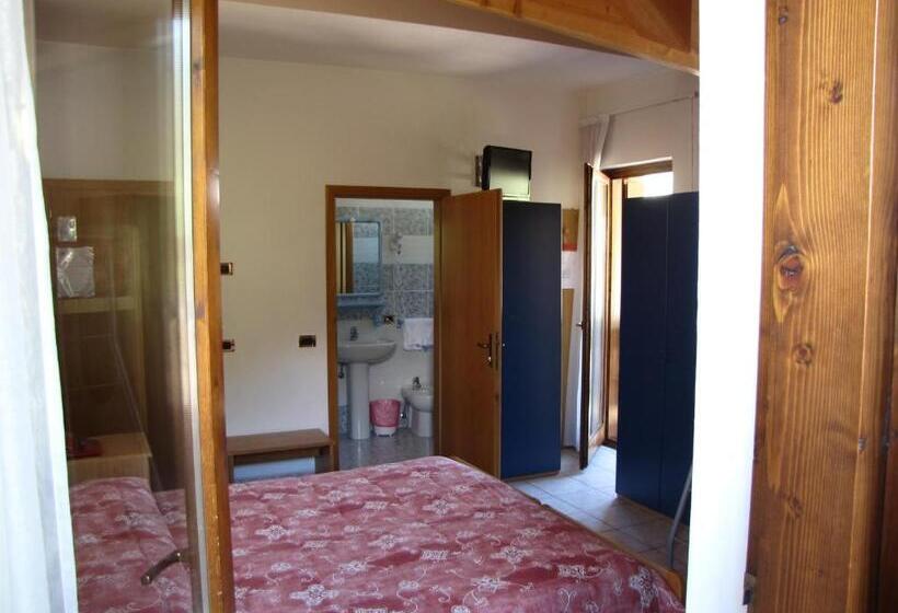 בית מלון כפרי Serena