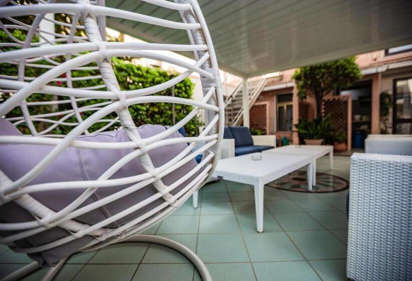 בית מלון כפרי Sileoni Dépendance Villa Antonio