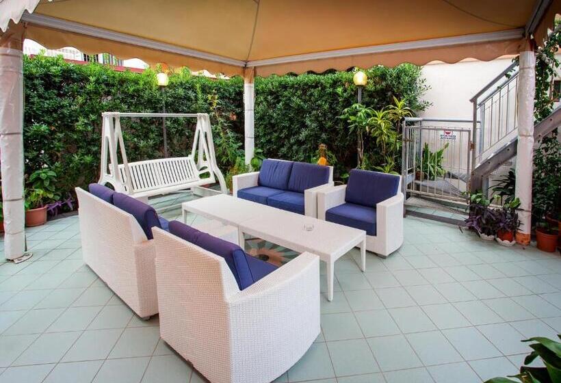 בית מלון כפרי Sileoni Dépendance Villa Antonio