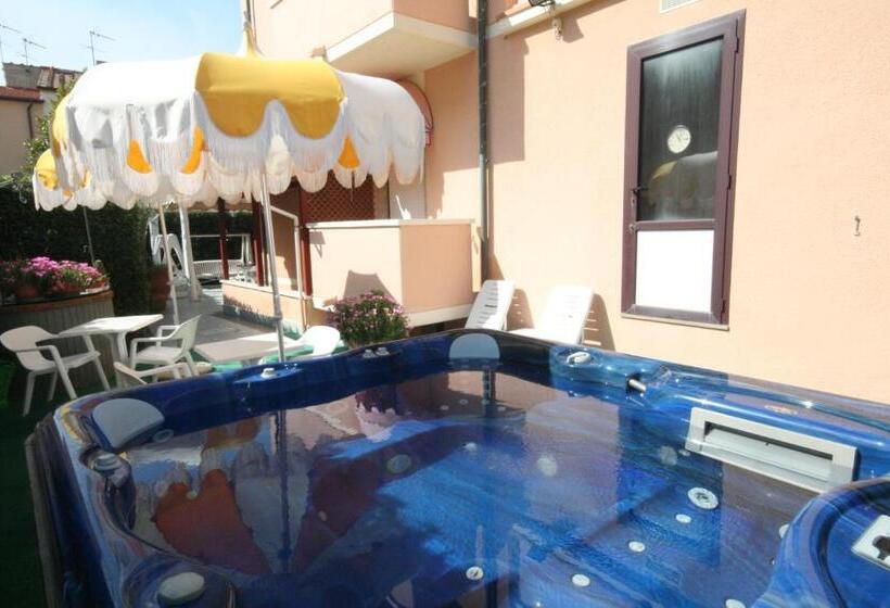 בית מלון כפרי Sileoni Dépendance Villa Antonio