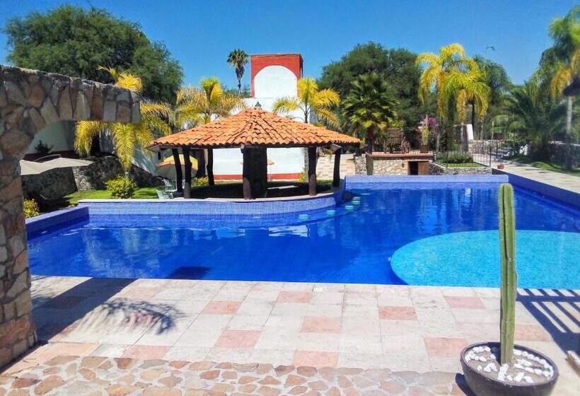 فندق Spa Hacienda Real La Nogalera